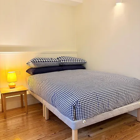 Maureens Two Bedroom F28 Vy13 شقة